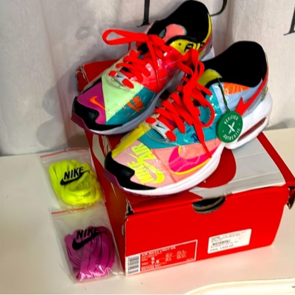 Nike Atmos Air Max2 Light QS